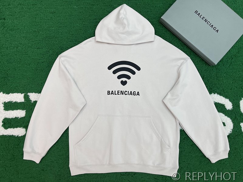 발렌시아가 LO_VE 오버사이즈 후디 화이트 [매장가 149만원대]