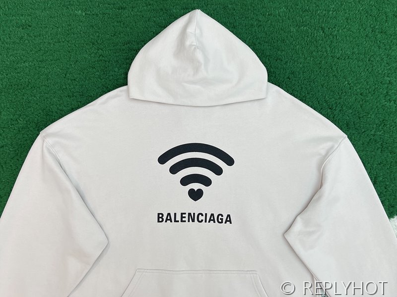 발렌시아가 LO_VE 오버사이즈 후디 화이트 [매장가 149만원대]