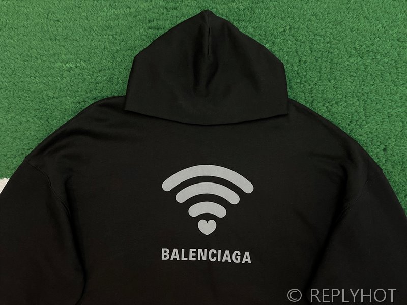 발렌시아가 LO_VE 오버사이즈 후디 블랙그레이 [매장가 149만원대]