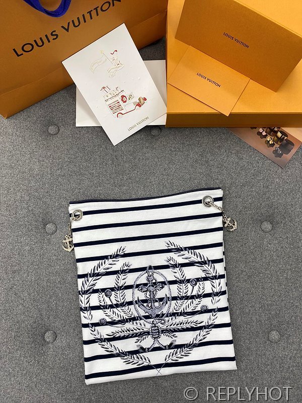 루이비통 스트라이프드 앵커 티셔츠 [매장가 210만원대]