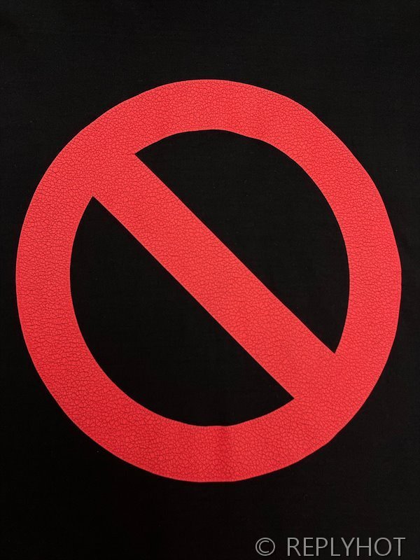 발렌시아가 뮤직  BFRND 시리즈 커넥티드 인사이드-아웃 오버사이즈 티셔츠 페이드 블랙 [매장가 116만원대]