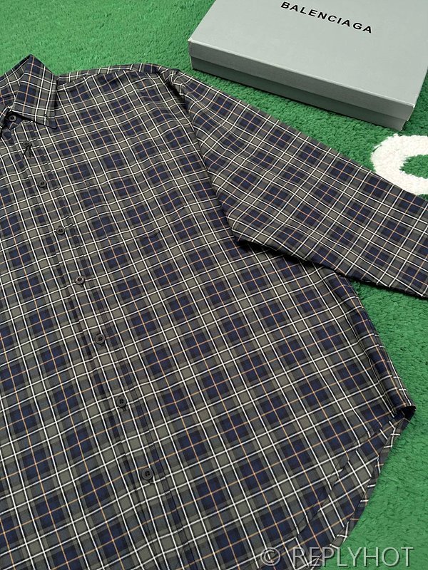 발렌시아가 오버사이즈 셔츠 네이비 블루 [매장가 200만원대]