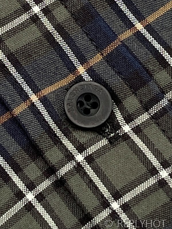 발렌시아가 오버사이즈 셔츠 네이비 블루 [매장가 200만원대]