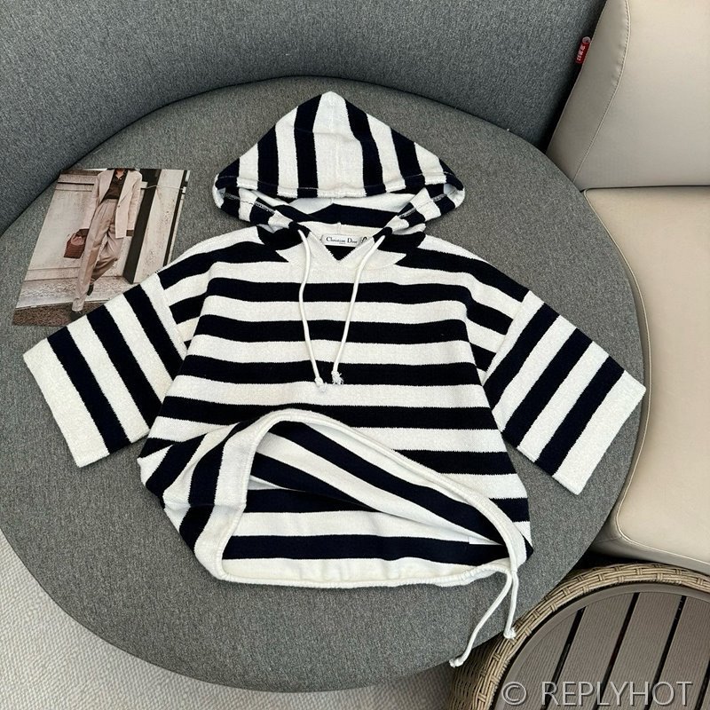 디올 Dioriviera 반소매 후드 스웨트셔츠 [매장가 290만원대]