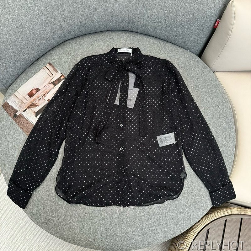 디올 에스콧 블라우스 [매장가 260만원대]