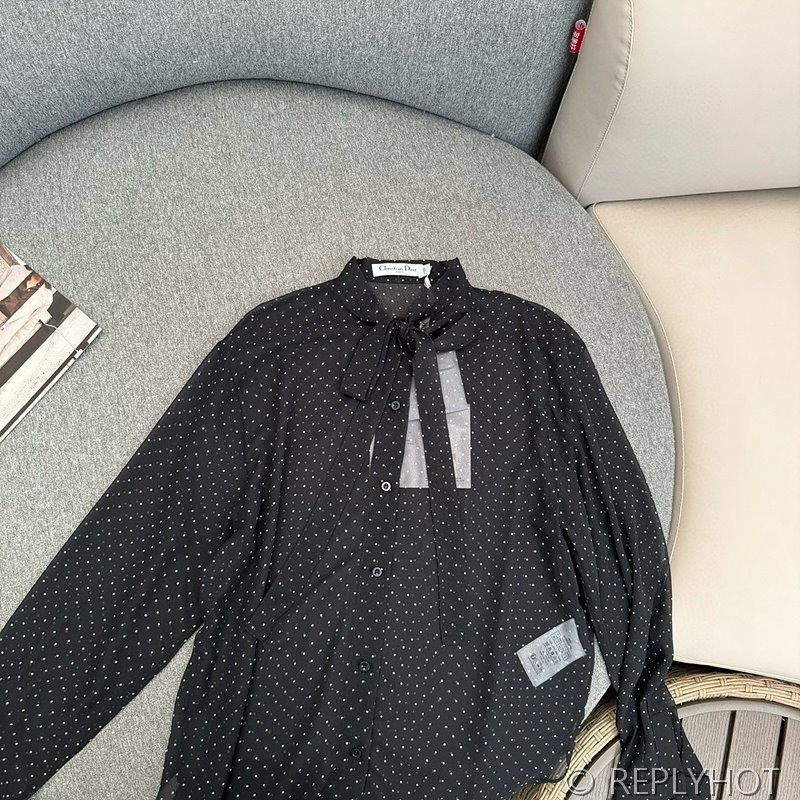 디올 에스콧 블라우스 [매장가 260만원대]