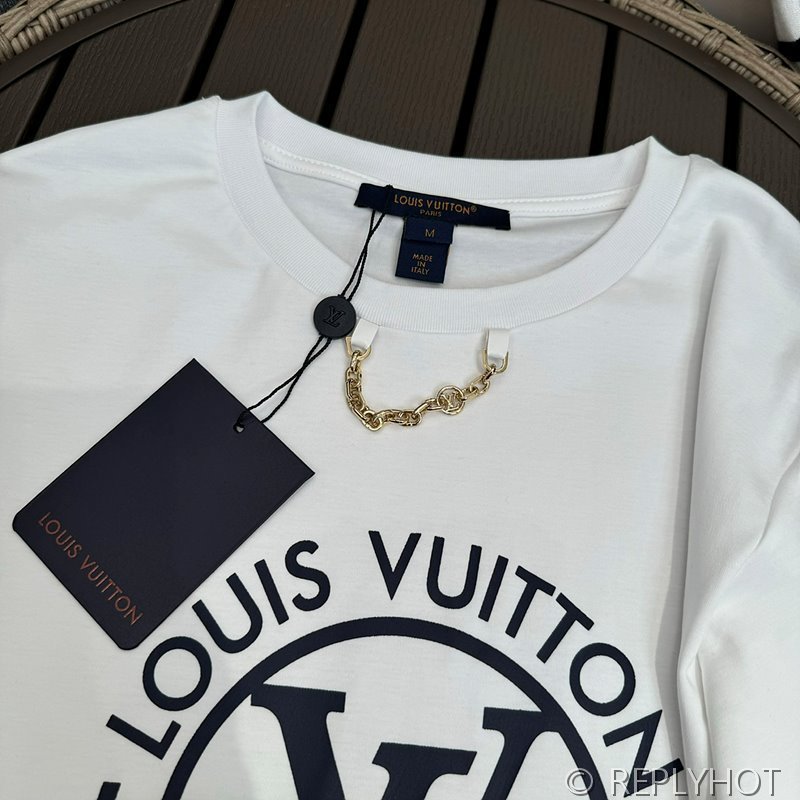 루이비통 플록드 LV 티셔츠 [매장가 128만원대]