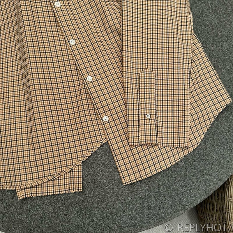 미우미우 체크 셔츠 [매장가 174만원대]