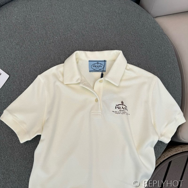 프라다 플리스 폴로 셔츠 [매장가 191만원대]