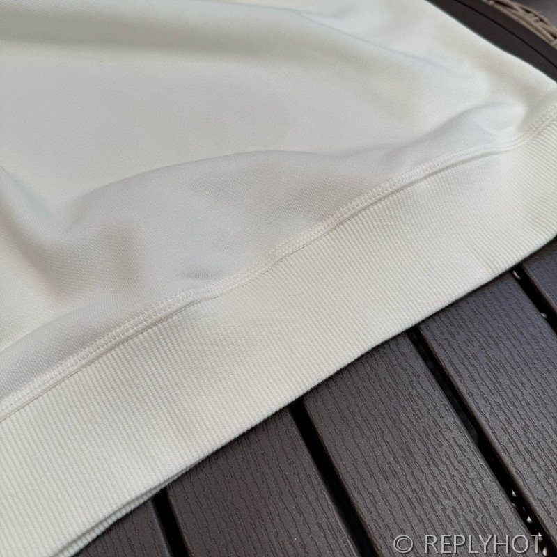 프라다 플리스 폴로 셔츠 [매장가 191만원대]