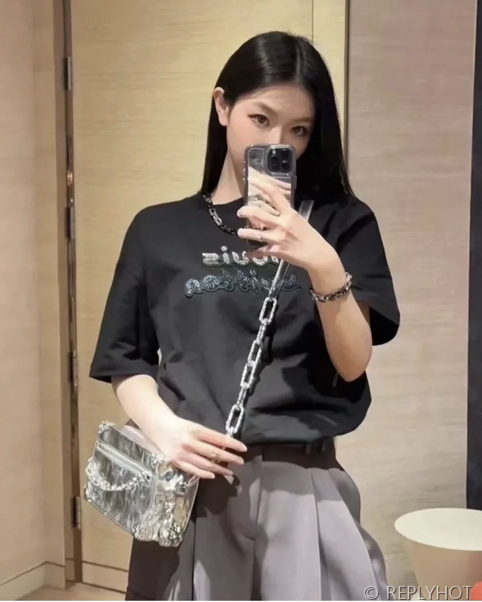 루이비통 비즈 엠브로이더드 코튼 티셔츠 [매장가194만원대]