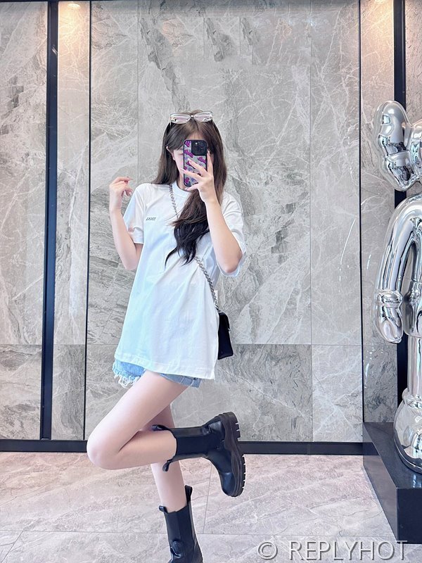 에르메네질도 제냐 라운드 반팔티 / 4컬러