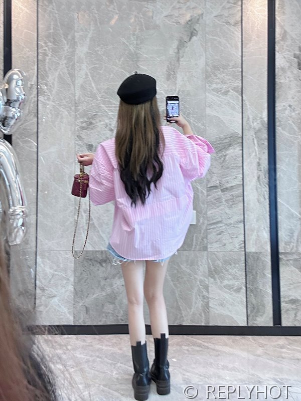 발렌시아가 핑크 스트라이프 셔츠