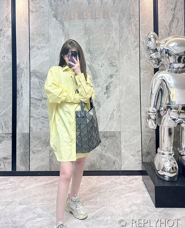 발렌시아가 옐로우 스트라이프 셔츠