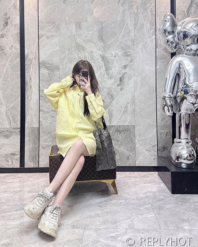 발렌시아가 옐로우 스트라이프 셔츠