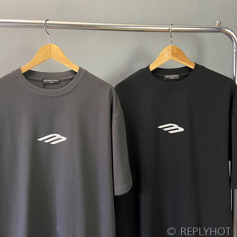 발렌시아가 M로고 반팔티셔츠 / 2컬러