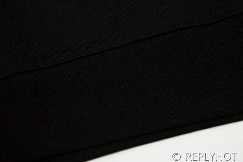 아크테릭스 ARC'TERYX 라운드넥 스웨터 맨투맨