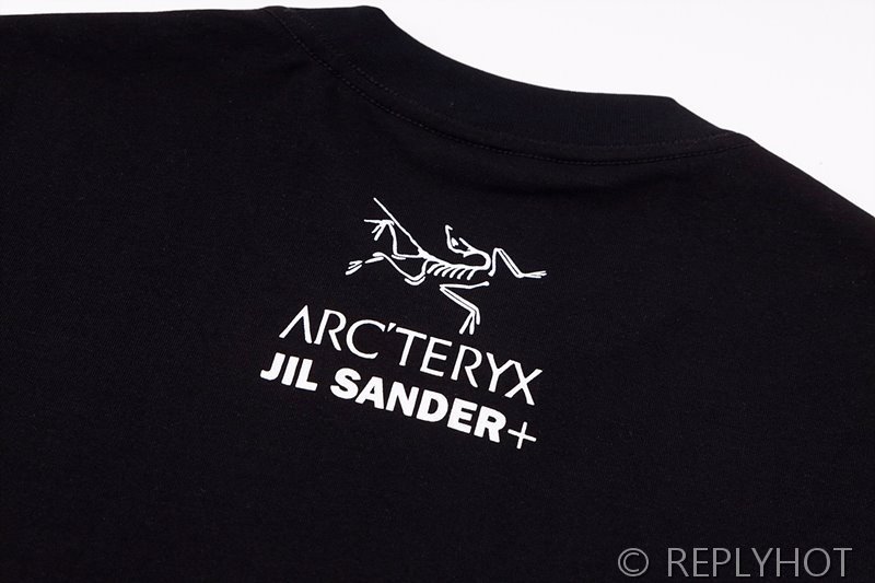 아크테릭스 ARC'TERYX x Jilsander 반팔티셔츠 / 3컬러