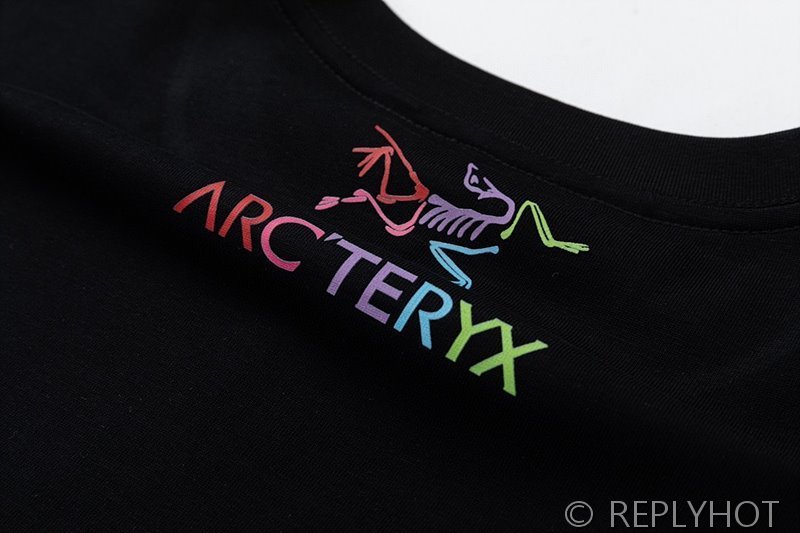 아크테릭스 ARC'TERYX x Jilsander 반팔티셔츠 / 2컬러