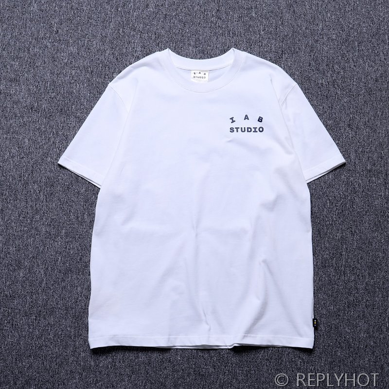 IAB 스튜디오 반팔티셔츠 / 화이트