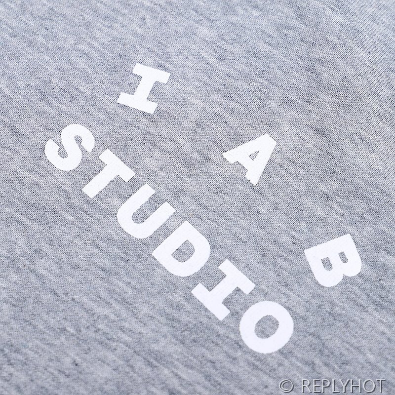 IAB 스튜디오 반팔티셔츠 / 그레이