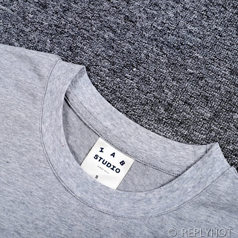 IAB 스튜디오 반팔티셔츠 / 그레이