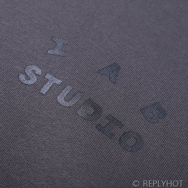 IAB 스튜디오 후드티 / 피그먼트블랙