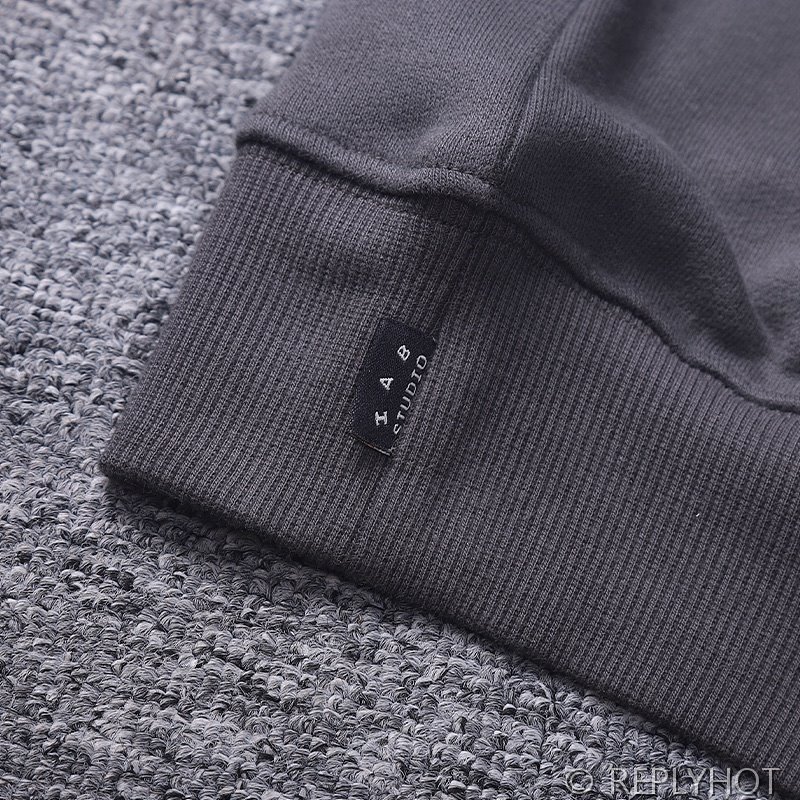 IAB 스튜디오 후드티 / 피그먼트블랙