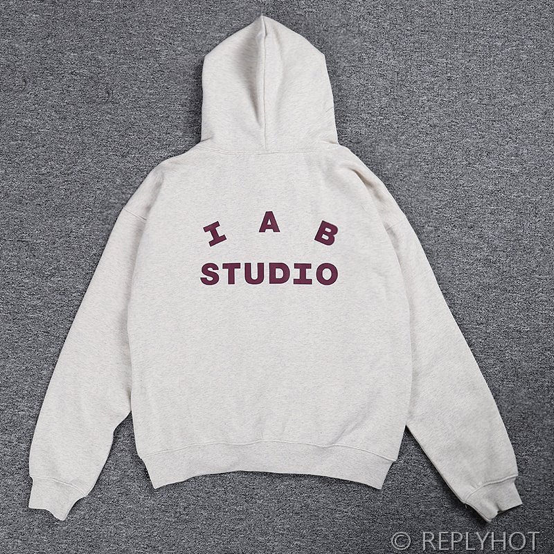 IAB 스튜디오 후드티 / 오트밀그레이버건디