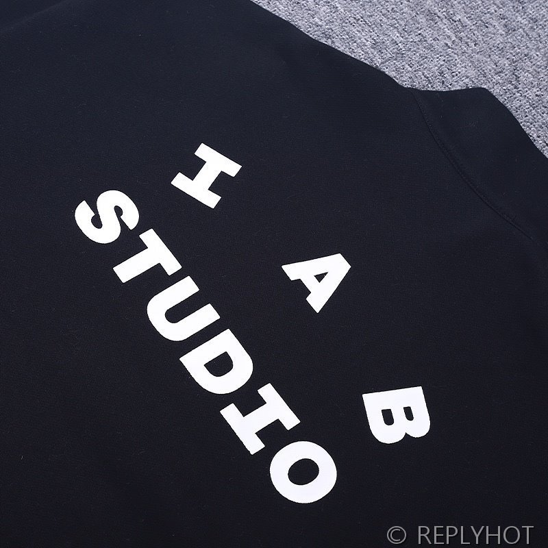 IAB 스튜디오 풀오버 하프 집업 / 블랙화이트