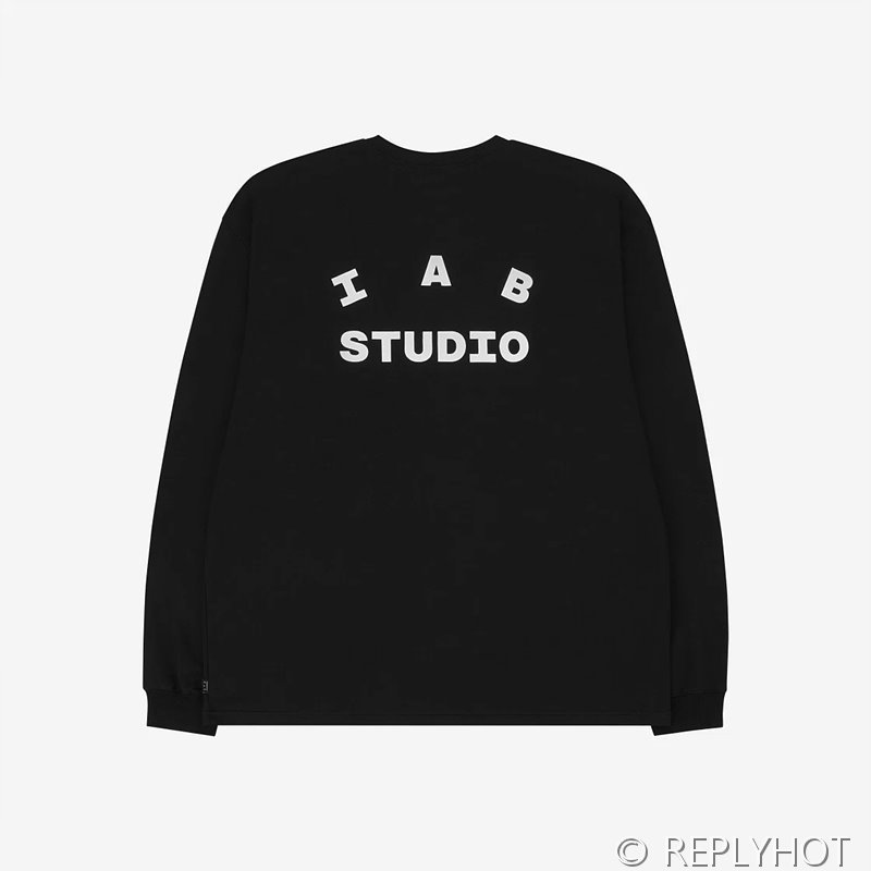 IAB 스튜디오 긴팔 티셔츠 롱슬리브 / 블랙화이트