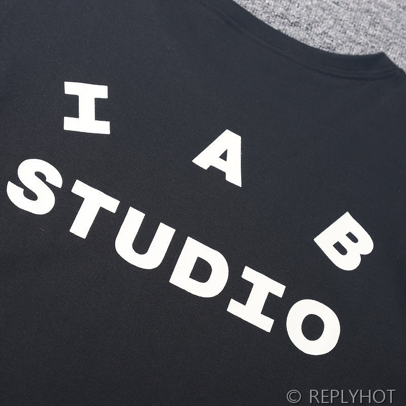 IAB 스튜디오 긴팔 티셔츠 롱슬리브 / 블랙화이트