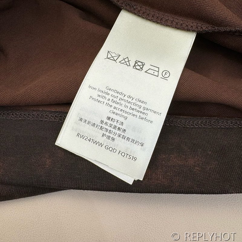 루이비통 프린팅 나시