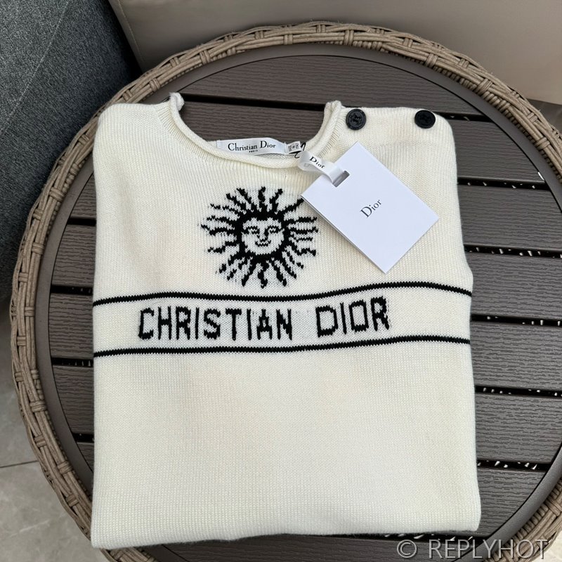 디올 자카드 로고 니트