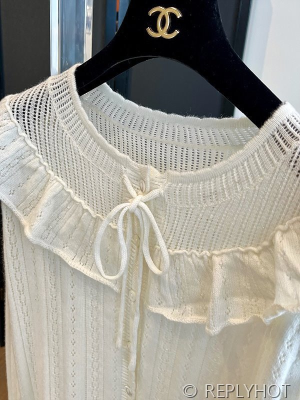 더바넷 러플 레이스 카라 니트 가디건