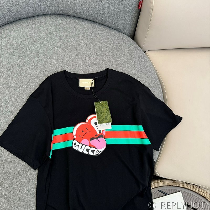 구찌 프린팅 반팔