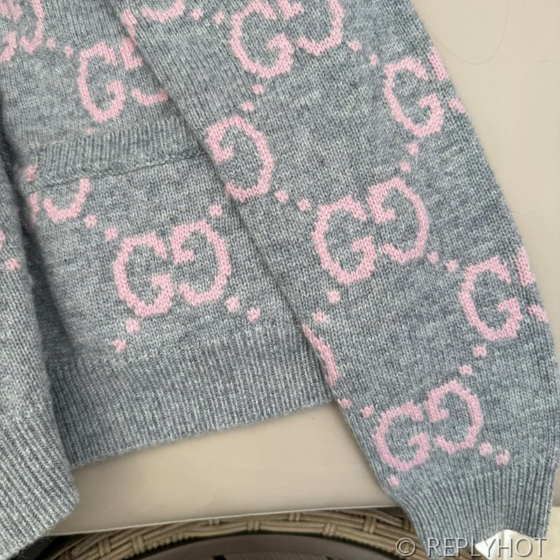 구찌 그레이 핑크 GG 자카드 니트 가디건