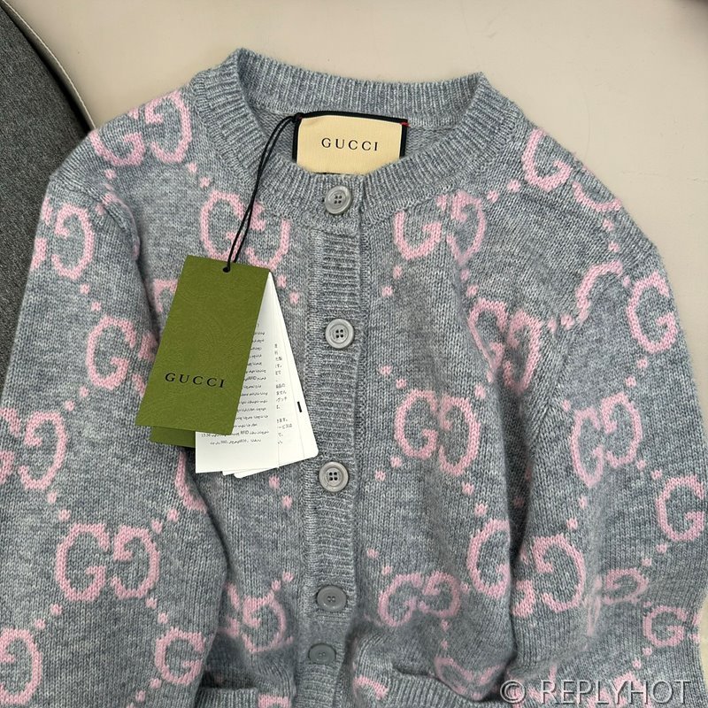 구찌 그레이 핑크 GG 자카드 니트 가디건