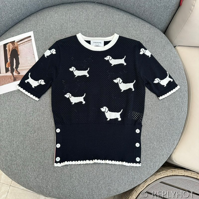 톰브라운 강아지 니트