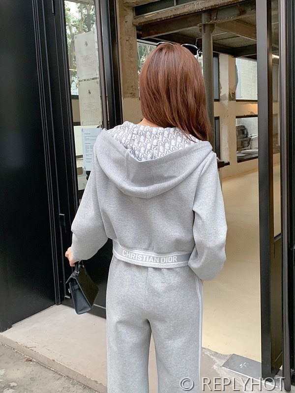 디올 트레이닝복 세트 2color