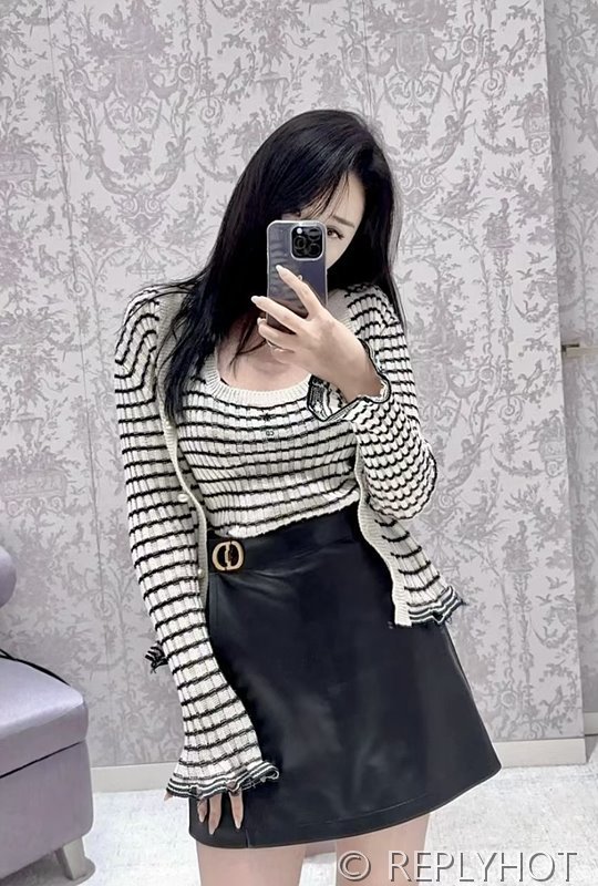 디올 스트라이프 가디건