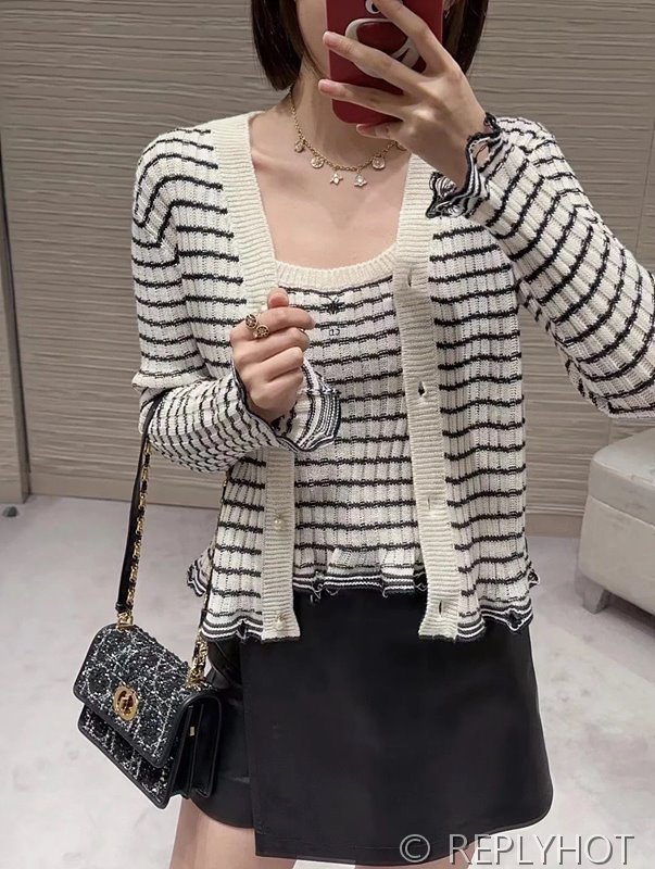디올 스트라이프 가디건