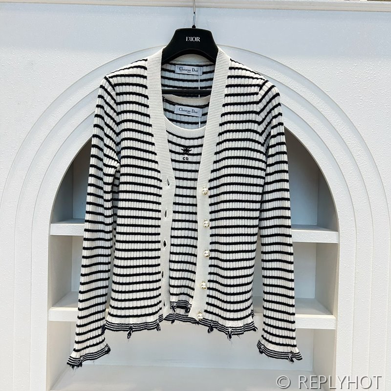 디올 스트라이프 가디건