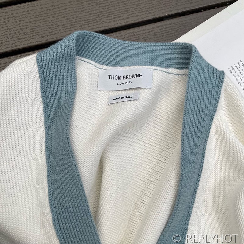 톰브라운 스트라이프 미듐 가디건