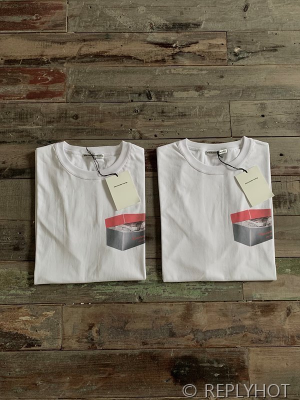 알렉산더왕 로고 반팔