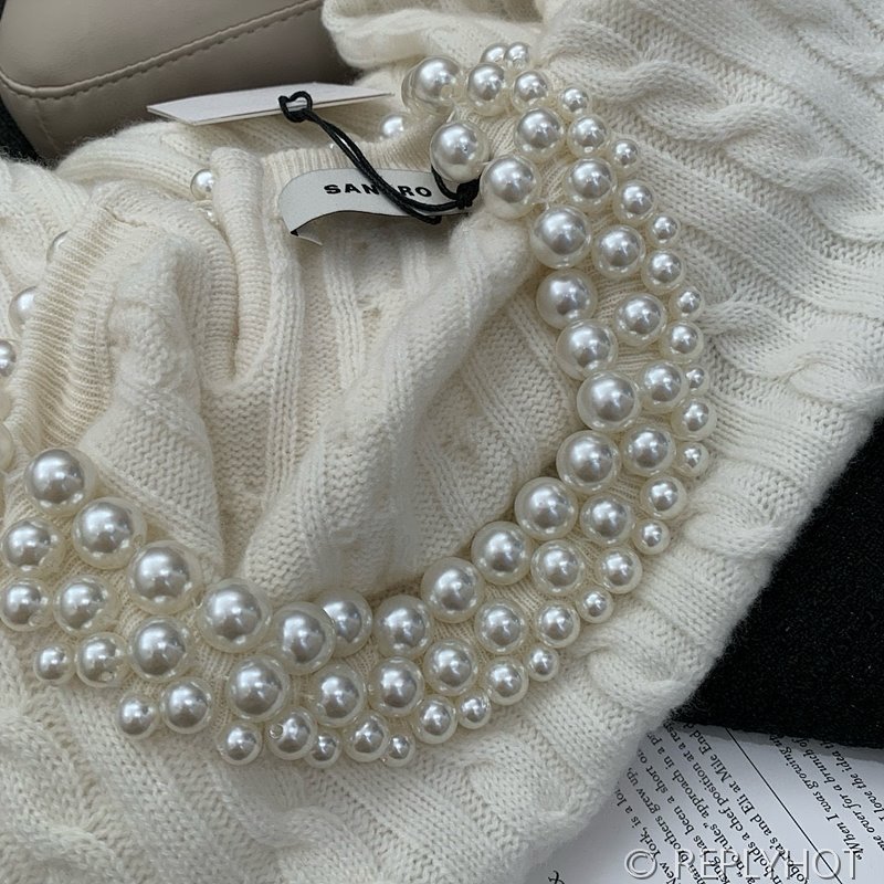 산드로 라운드 진주 반팔 니트