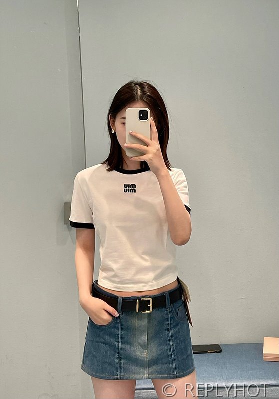 미우미우 반팔 2color