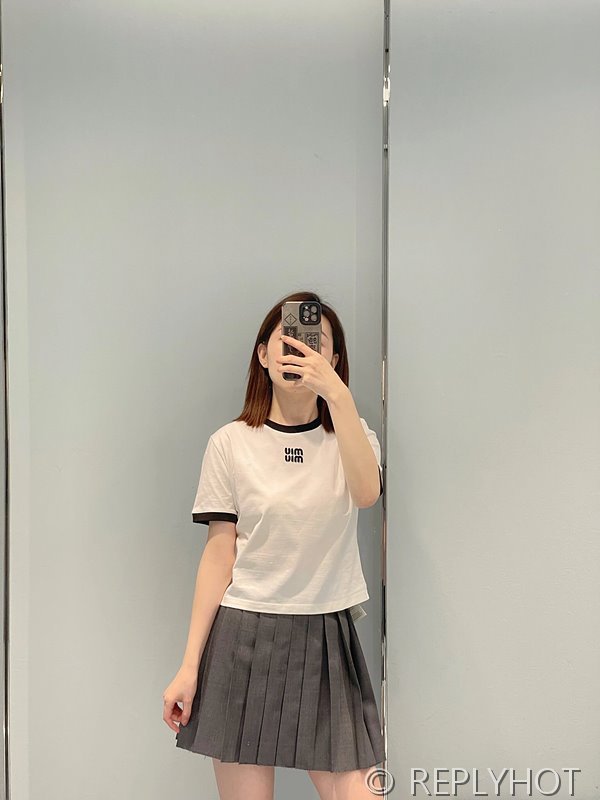 미우미우 반팔 2color