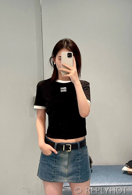 미우미우 반팔 2color