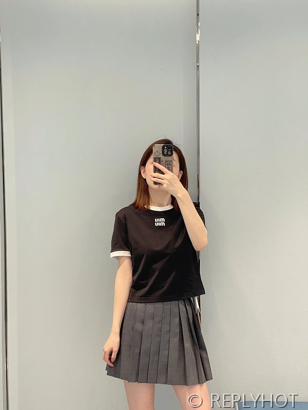 미우미우 반팔 2color